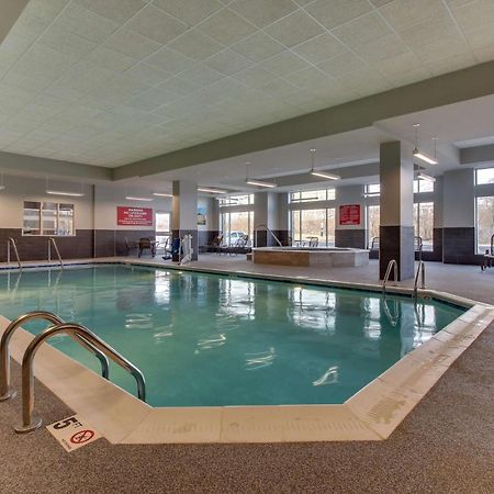 Drury Inn & Suites Columbus Polaris Buitenkant foto