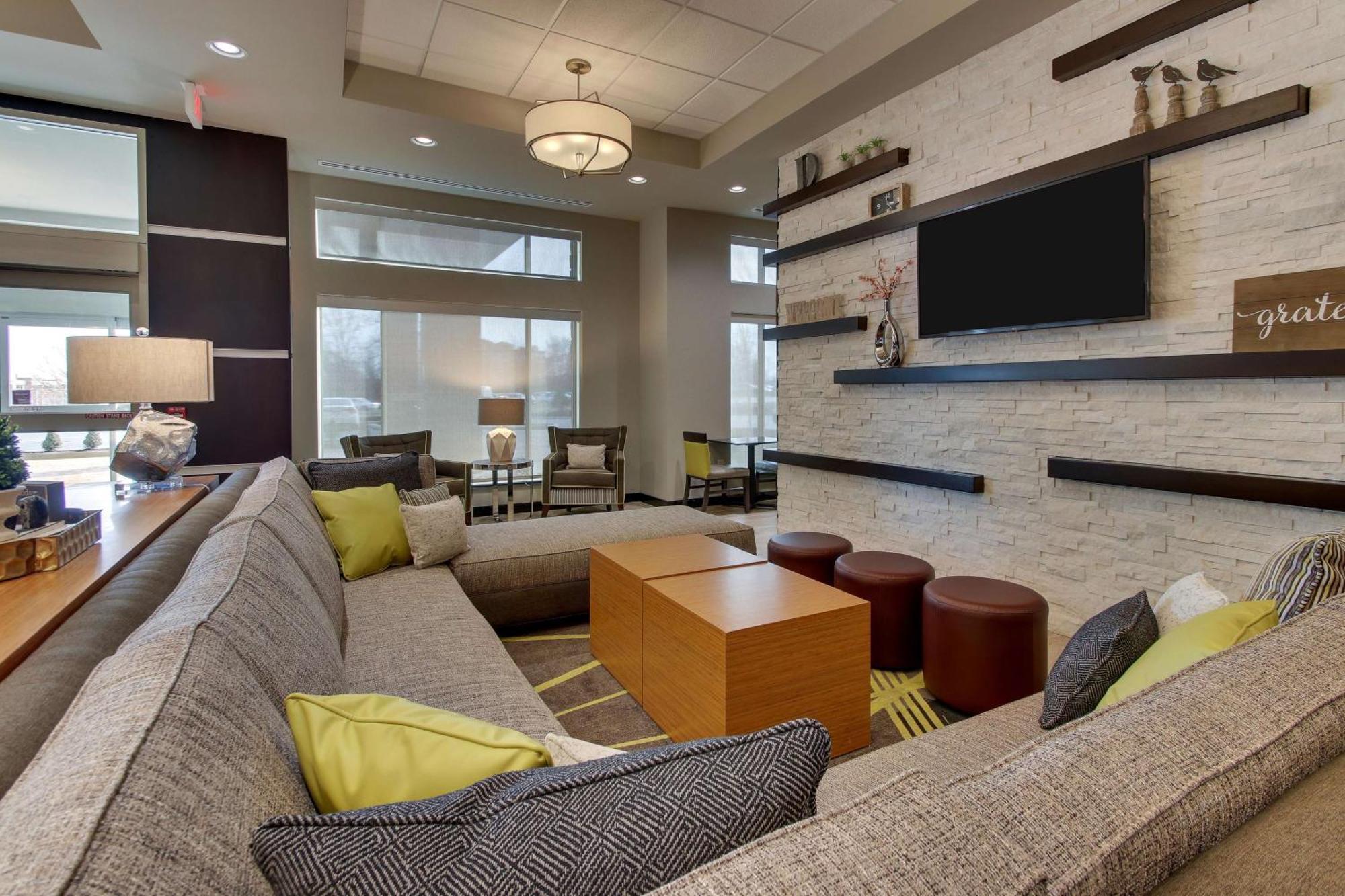 Drury Inn & Suites Columbus Polaris Buitenkant foto