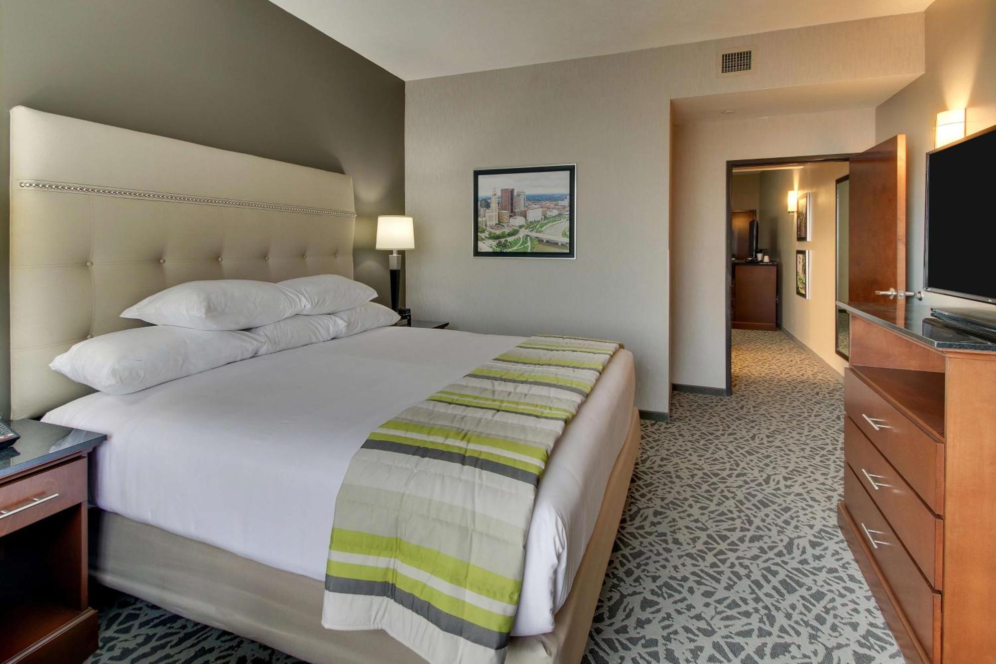 Drury Inn & Suites Columbus Polaris Buitenkant foto